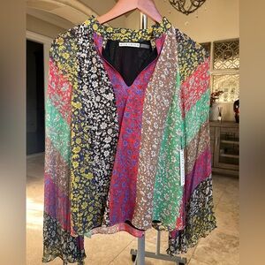 Alice + Olivia Floral Bell-Sleeve Tunic Blouse - Size XS